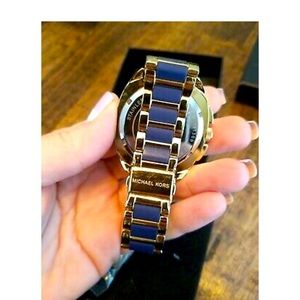 Michael Kors unisex watch